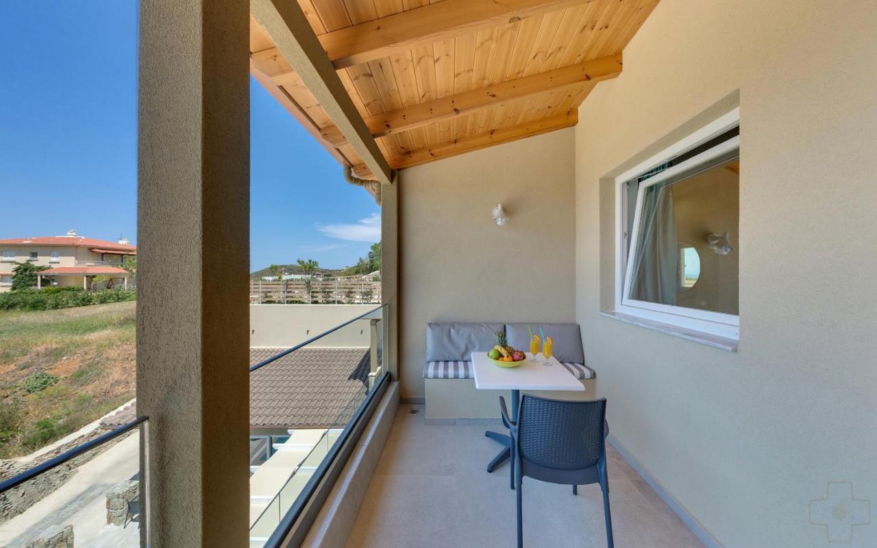 Spiros-Soula Thematic Suites Agia Pelagia Exterior foto